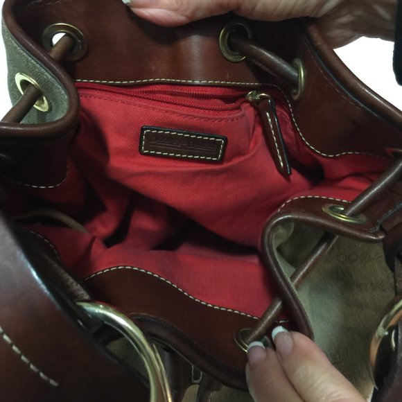 DOONEY & BOURKE VINTAGE HEART CANVAS SHOULDER BAG - Picture 5 of 5